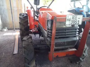 Kubota L 4508 4x4 2015 Tractor (Used)