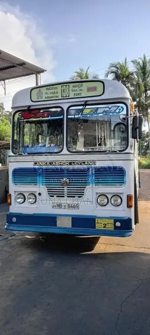 Ashok-Leyland Viking 2009 Bus (Used)