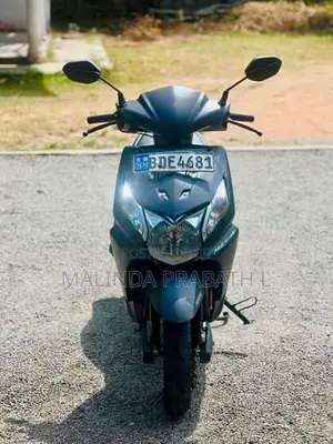 Honda Dio 2015 Motorbike (Used)