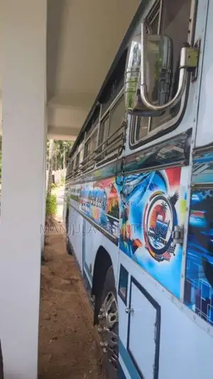 Ashok-Leyland Viking 2011 Bus (Used)