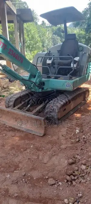 IHI 32j 2017 Heavy-Duty (Used)