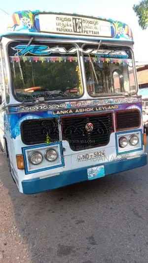 Ashok-Leyland Leyland 2010 Bus (Used)