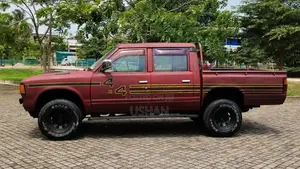 Nissan Double Cab 4x4 1982 Pickup (Used)