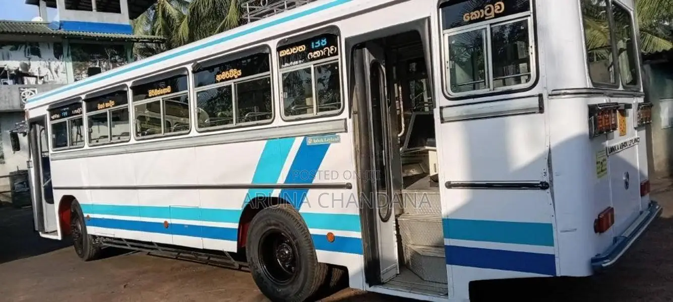 Ashok-Leyland Viking 2009 Bus (Used)