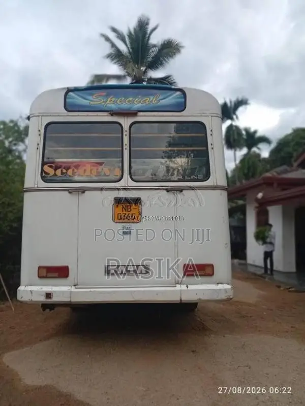 Tata 1512 2011 Bus (Used)