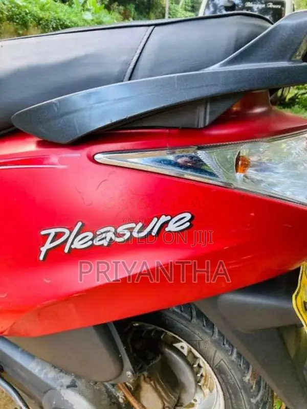 Hero Pleasure 2014 Motorbike (Used)