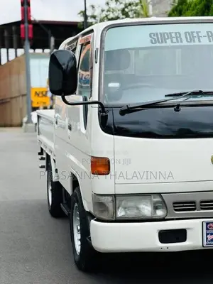 Toyota CrewCab 2006 Crew Cab (Used)