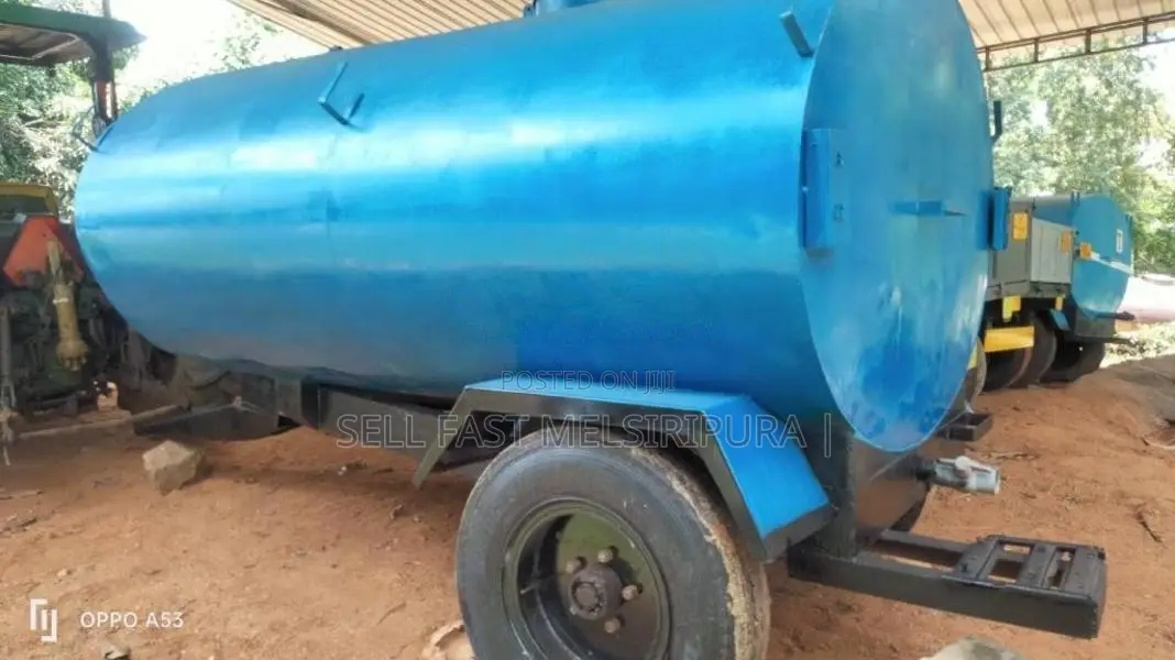 Other Bowser 2020 Tractor (Used)
