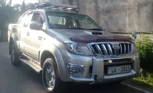 Toyota Hilux 2010 Pickup (Used)