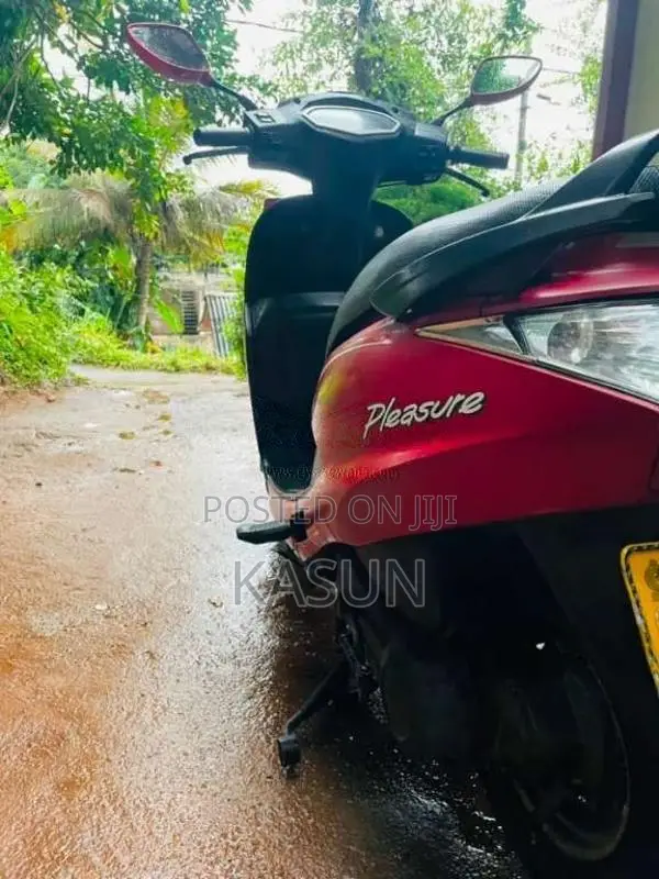 Hero Pleasure 2014 Motorbike (Used)