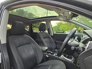 Nissan Qashqai 2011 SUV (Used)
