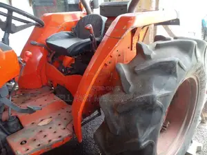 Kubota L 4508 4x4 2015 Tractor (Used)
