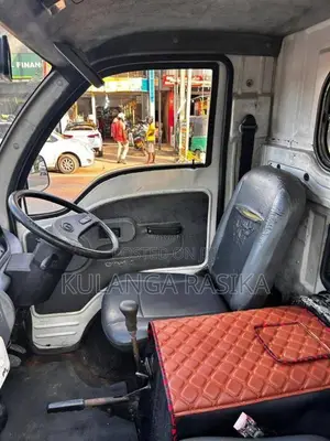 Tata Dimo Batta 2006 Lorry (Used)