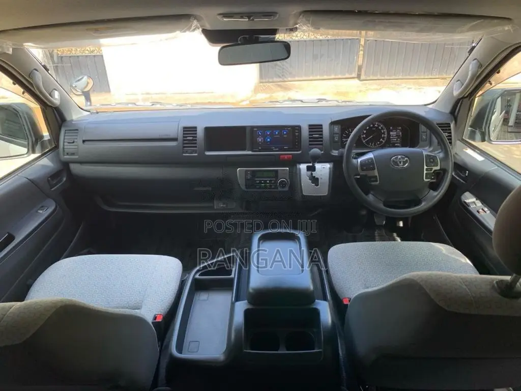 Toyota Hiace GDH KDH 2023 Van Unregistered (Recondition)