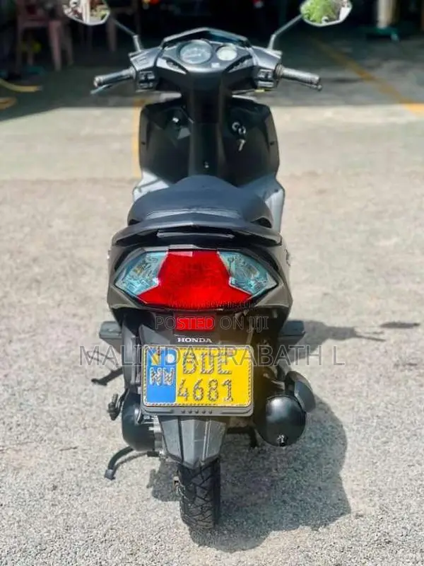 Honda Dio 2015 Motorbike (Used)