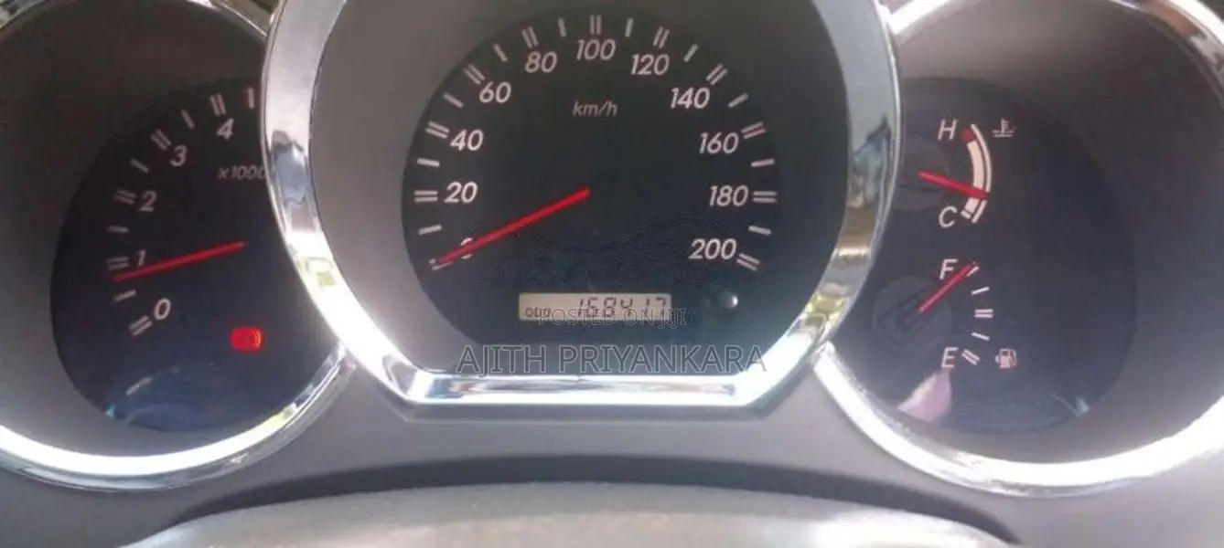 Toyota Hilux 2010 Pickup (Used)