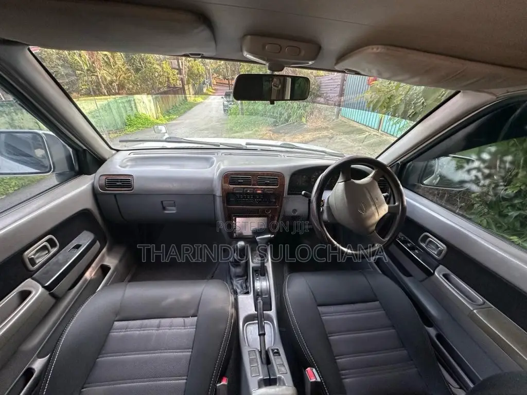 Nissan D22 2004 Pickup (Used)