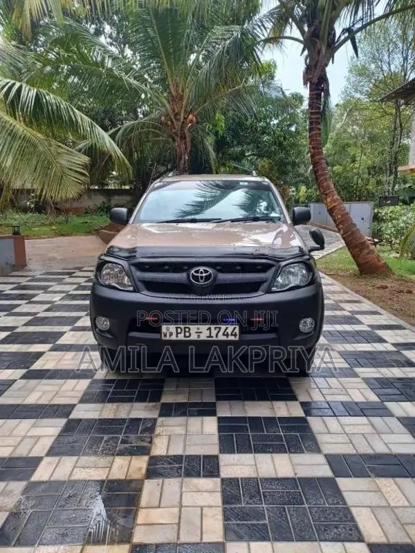 Toyota Hilux 2007 Pickup (Used)