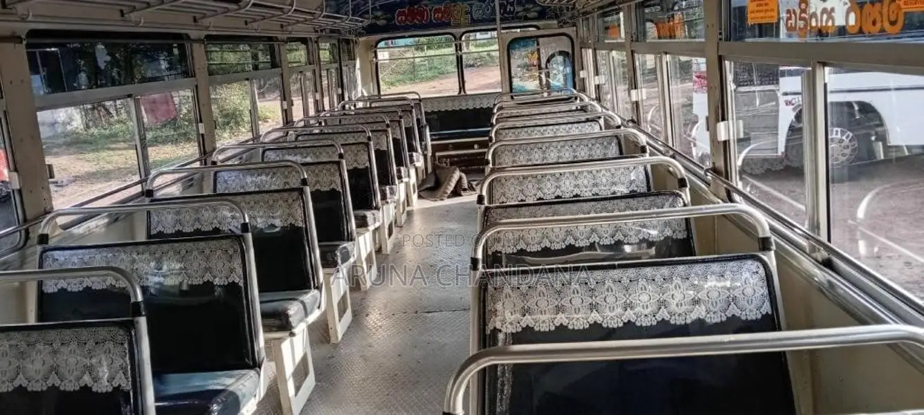 Ashok-Leyland Viking 2009 Bus (Used)