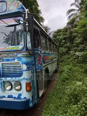 Ashok-Leyland Ashok Leyland 54 Seat Ruby 2017 Bus (Used)