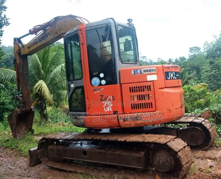 Hitachi Zx 75 Ur 2006 Heavy-Duty (Used)
