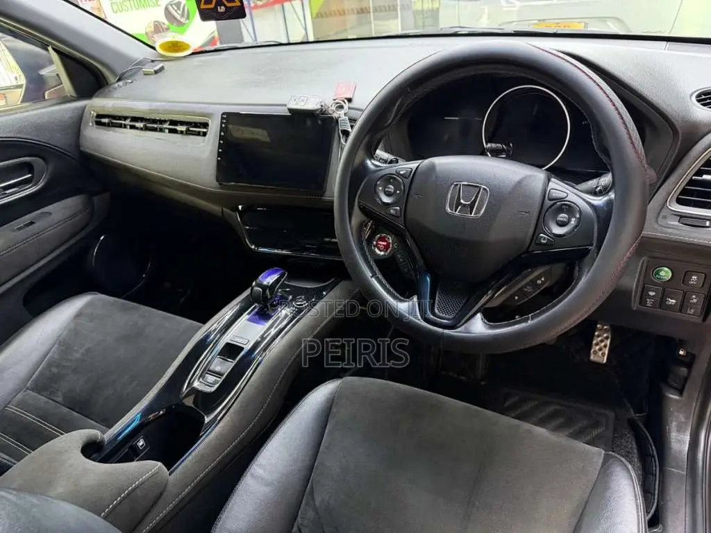 Honda Vezel 2017 SUV (Used)