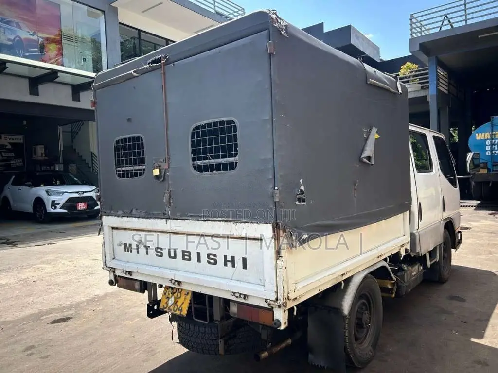 Mitsubishi CANTER 2007 Crew Cab (Used)
