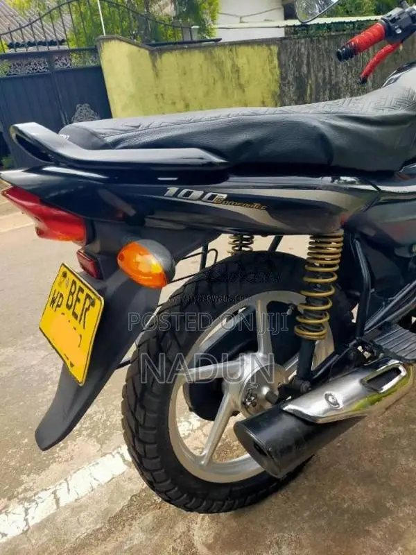 Bajaj Platina 100 2017 Motorbike (Used)