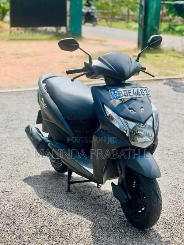Honda Dio 2015 Motorbike (Used)