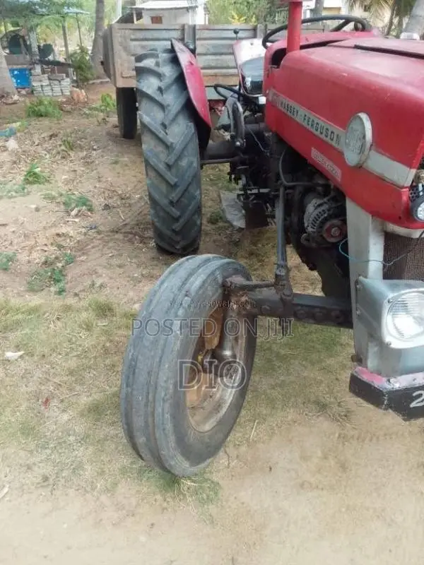 Massey-Ferguson 135 1980 Tractor (Used)