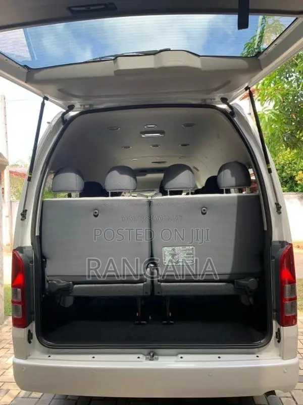 Toyota Hiace GDH KDH 2023 Van Unregistered (Recondition)