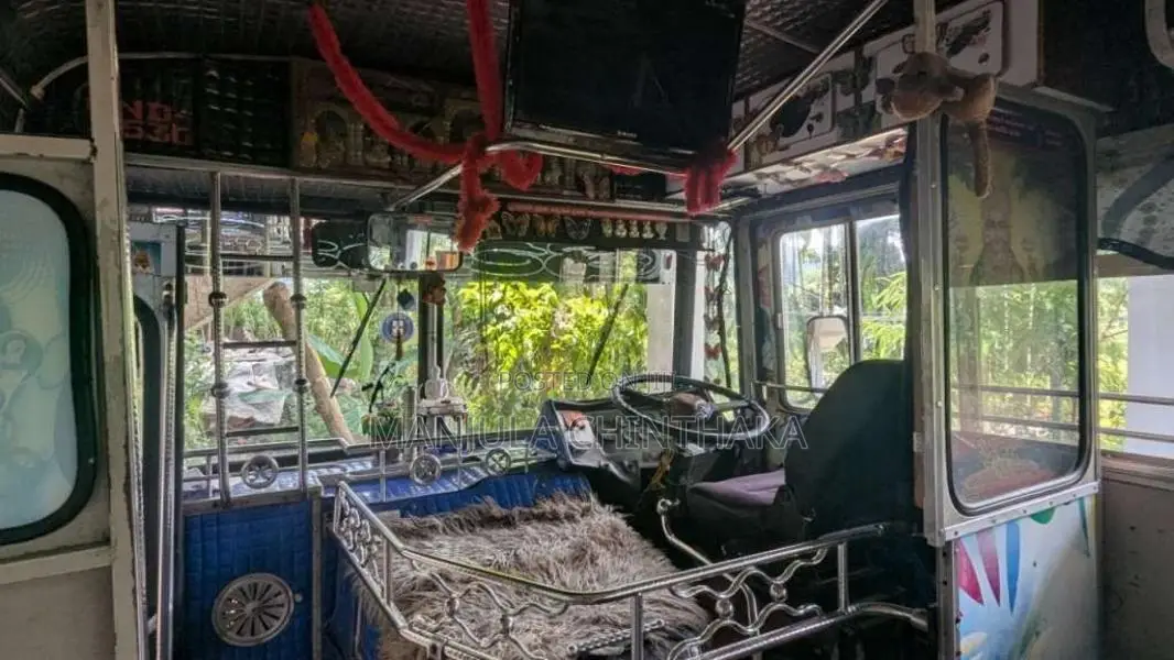Ashok-Leyland Viking 2011 Bus (Used)