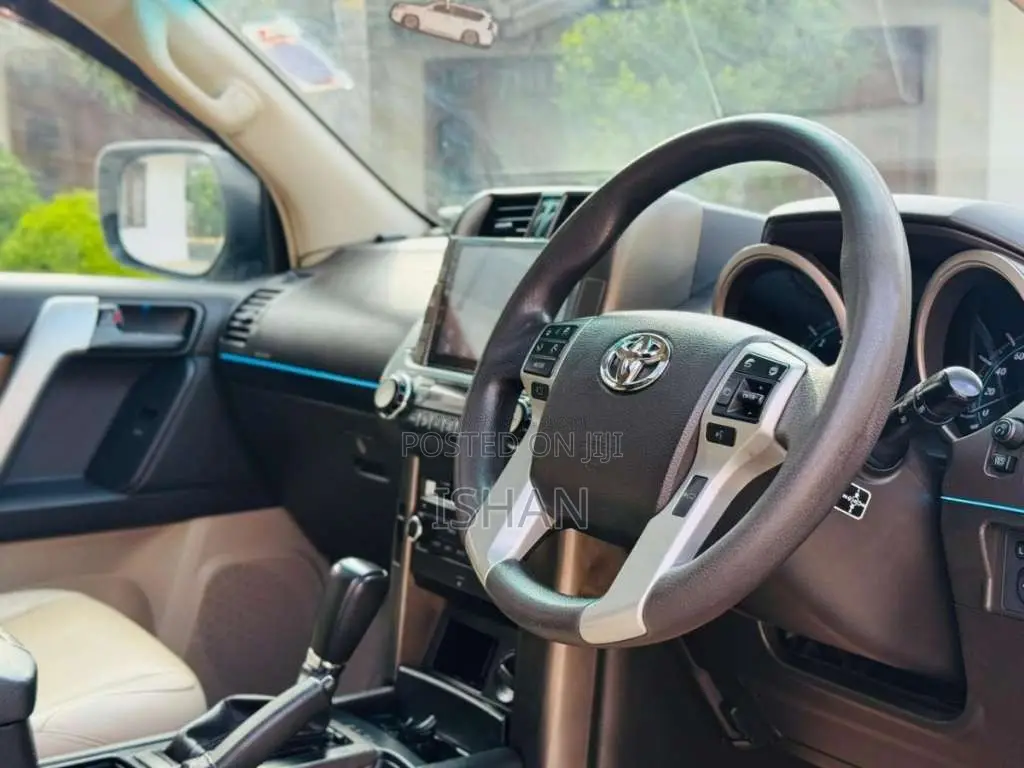 Toyota Prado 150 2011 SUV (Used)