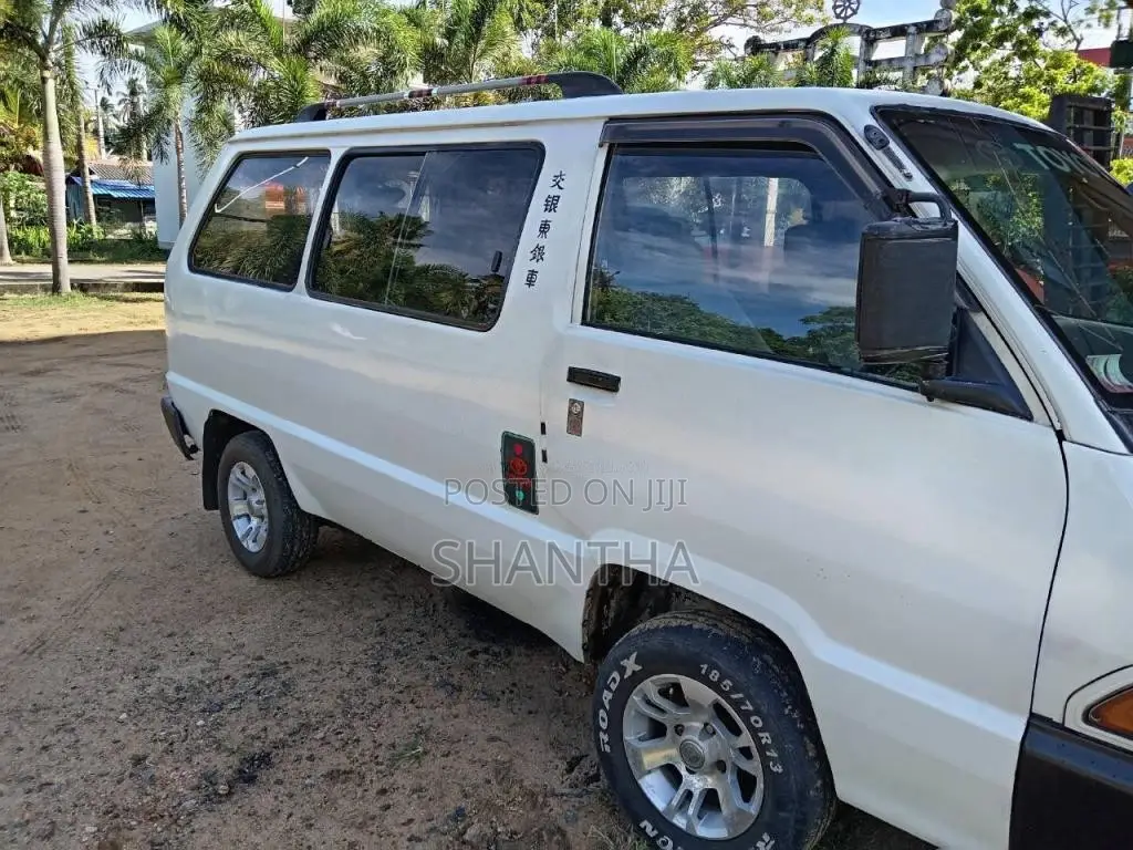 Toyota TownAce 1991 Van (Used)