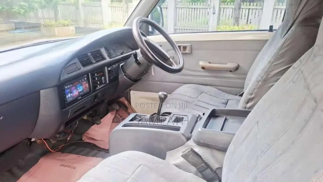 Toyota TownAce CR27 1989 Van (Used)