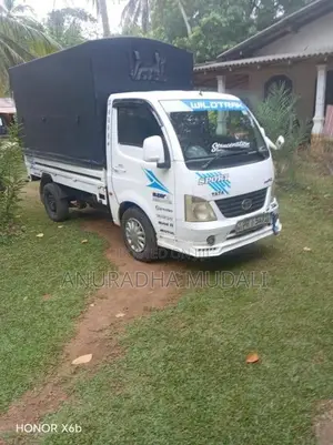 Tata Dimo Lokka 2011 Lorry (Used)