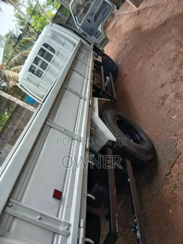 Isuzu ELF 350 1994 Lorry (Used)