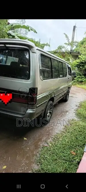 Toyota DOLPHIN LH114 1992 Van (Used)