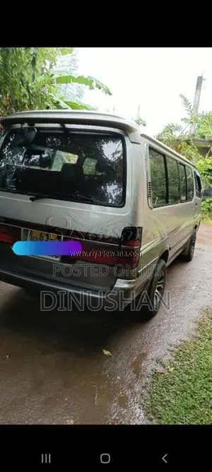 Toyota DOLPHIN LH114 1992 Van (Used)