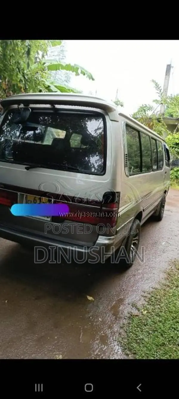 Toyota DOLPHIN LH114 1992 Van (Used)