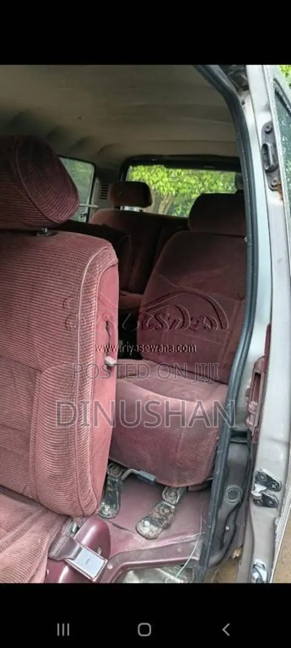Toyota DOLPHIN LH114 1992 Van (Used)
