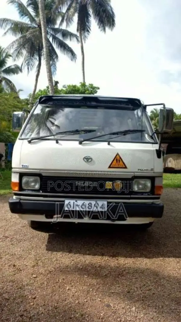 Toyota Hiace Shell LH61v 1989 Van (Used)