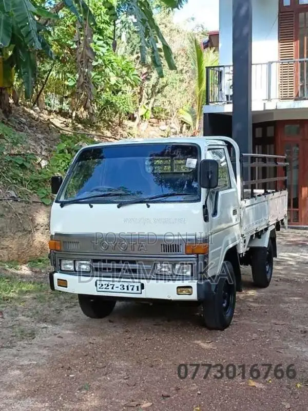 Toyota TOYOACE LY 61 1994 Lorry (Used)