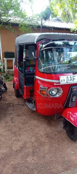 Bajaj 4 stroke 2013 Three Wheel (Used)
