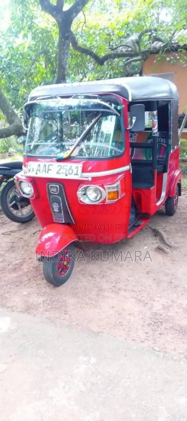 Bajaj 4 stroke 2013 Three Wheel (Used)
