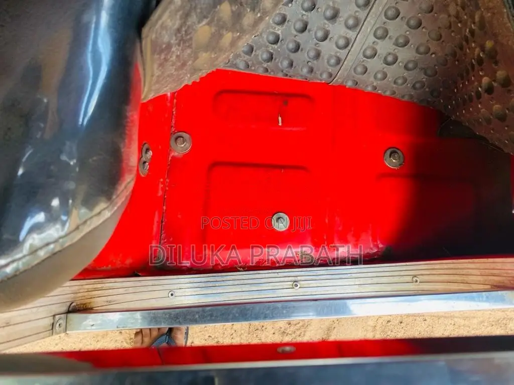 Bajaj 2 stroke 2004 Three Wheel (Used)