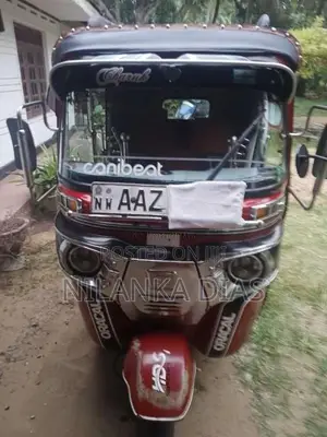 Bajaj RE 205 2015 Three Wheel (Used)