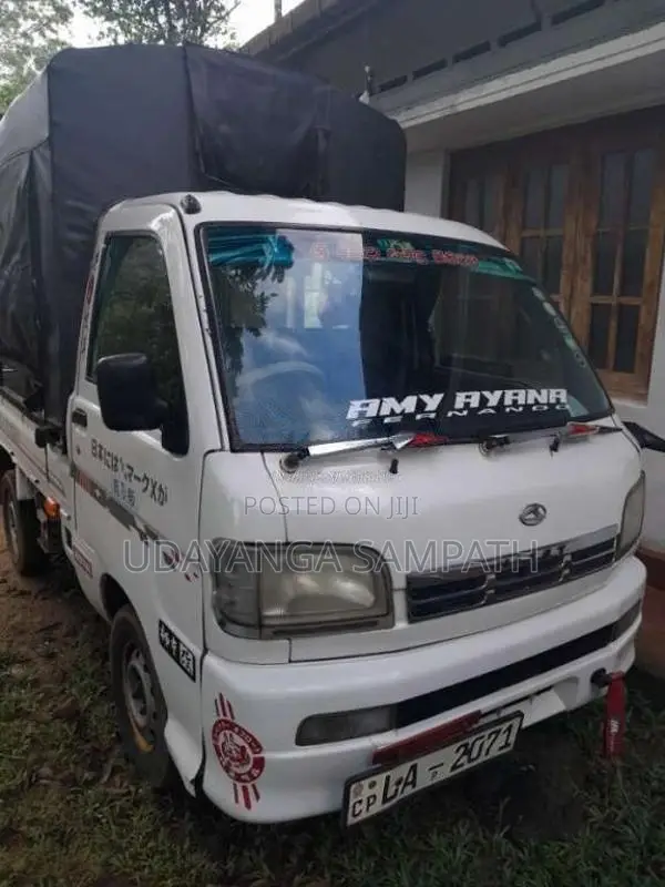 Daihatsu Hijet 2001 Lorry (Used)