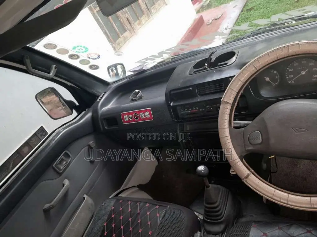 Daihatsu Hijet 2001 Lorry (Used)