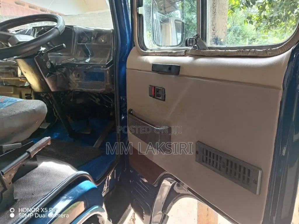 Toyota Coaster 1992 Bus (Used)